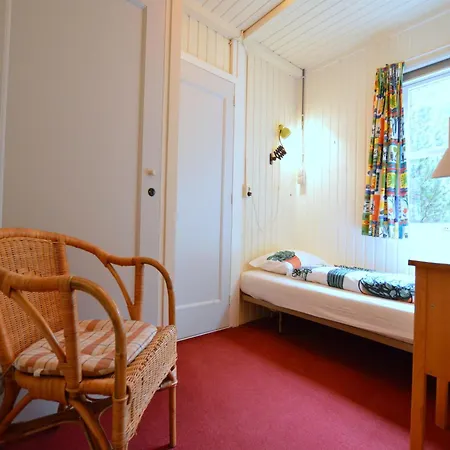 Cosy In With Verandah